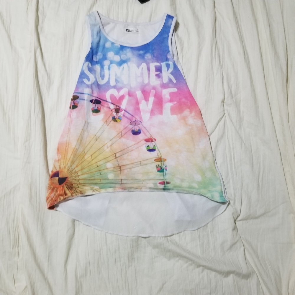Sleeveless shirt